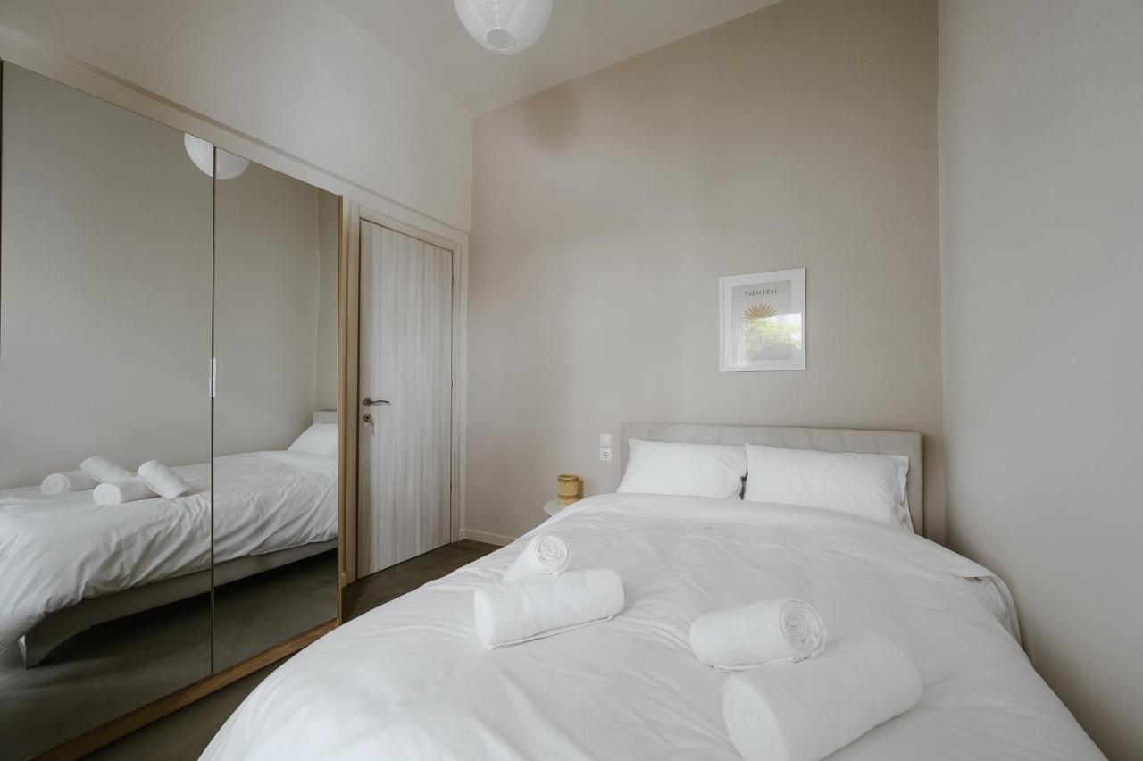 Lb Luxury Apartments Волос Екстериор снимка