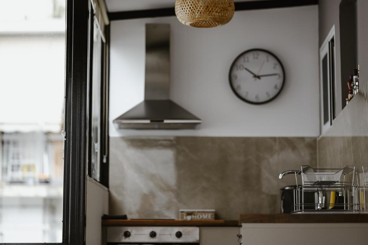 Lb Luxury Apartments Волос Екстериор снимка
