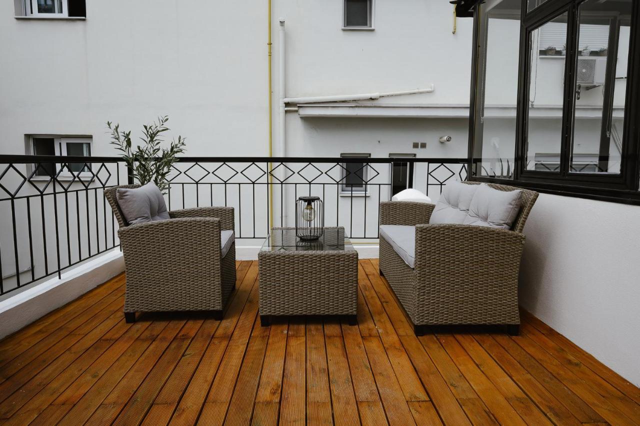 Lb Luxury Apartments Волос Екстериор снимка