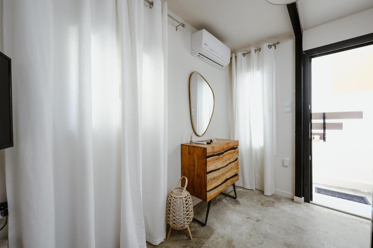 Lb Luxury Apartments Волос Екстериор снимка