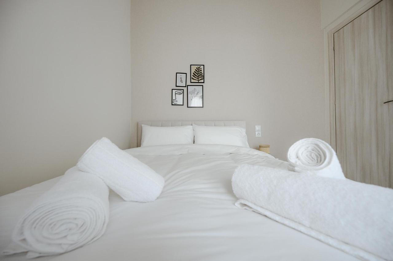 Lb Luxury Apartments Волос Екстериор снимка
