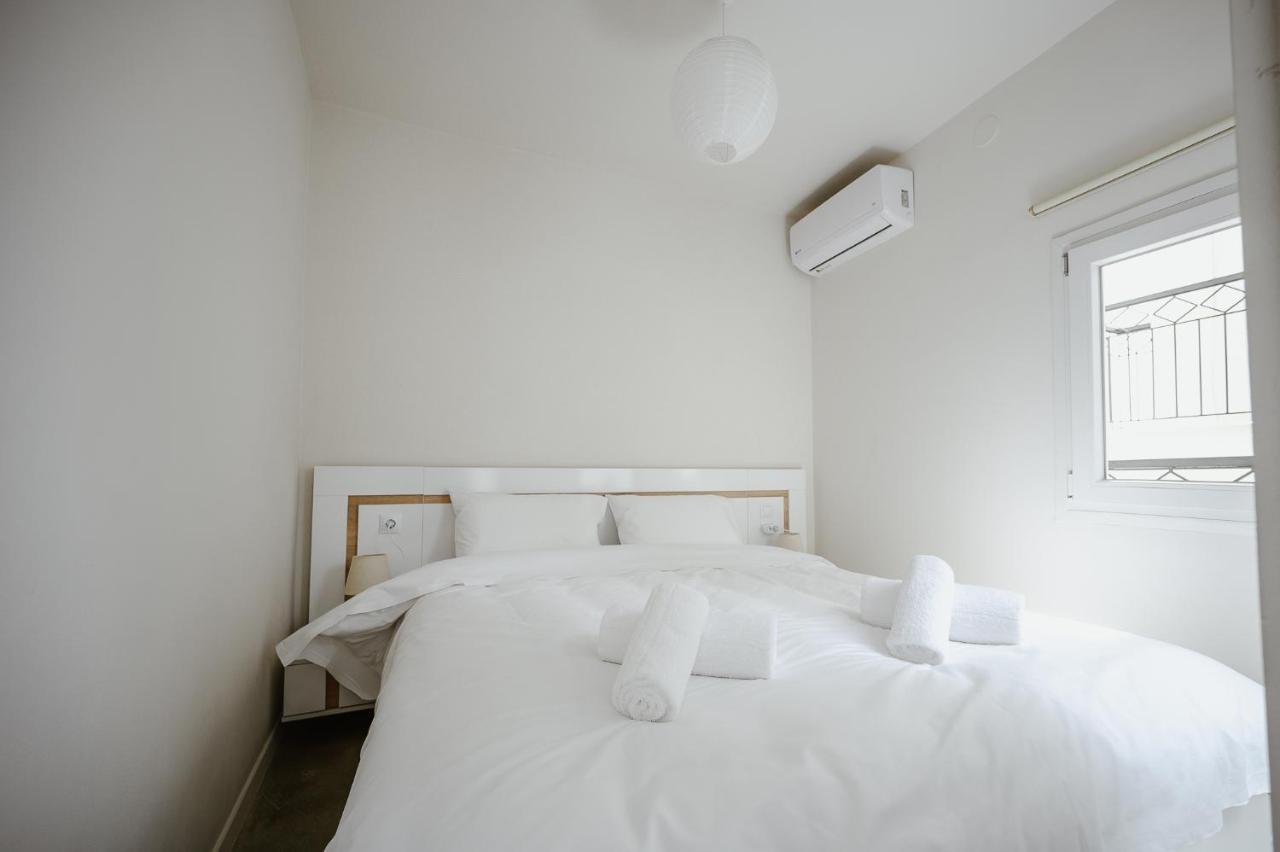 Lb Luxury Apartments Волос Екстериор снимка